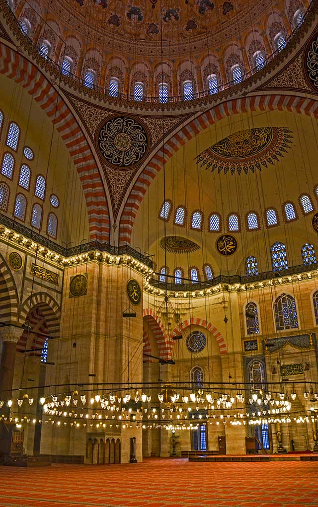 Sulejmanova džamija - unutrašnjost