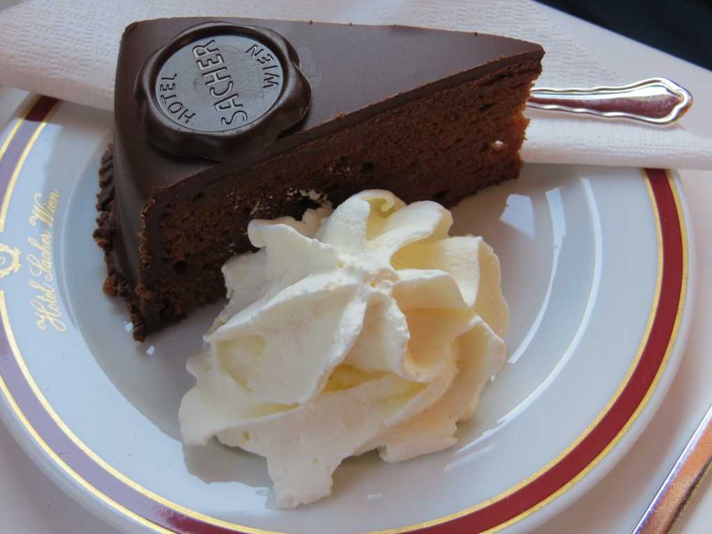 Sacher cokoladna torta