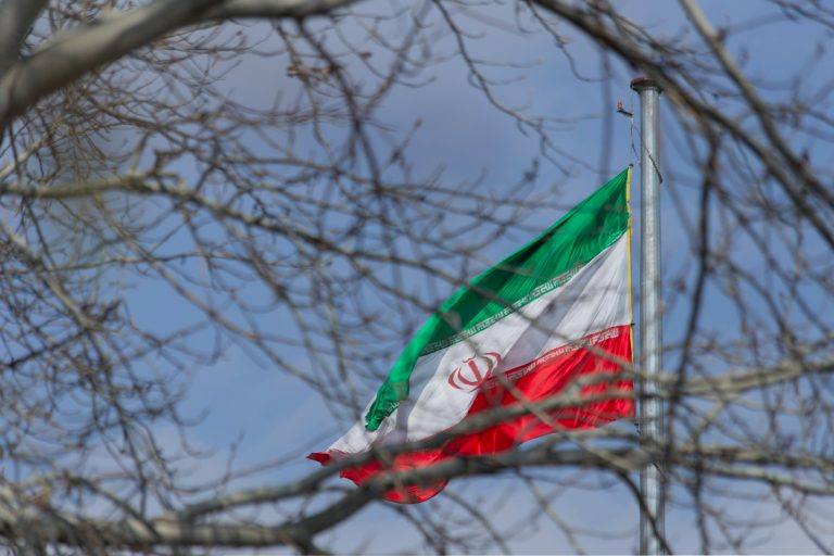 Iran ukinuo vizu za Srbiju