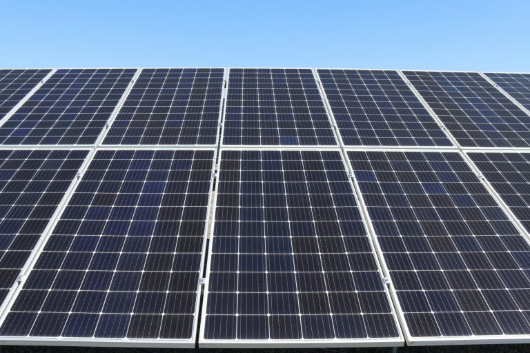 Kineska kompanija „Trona solar“ će graditi solarni park u Melencima